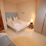*appartement Elfie* Kaerntner Seen Daire Velden am Wörthersee