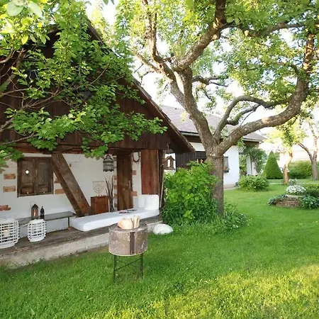 *appartement Elfie* Kaerntner Seen Apartament