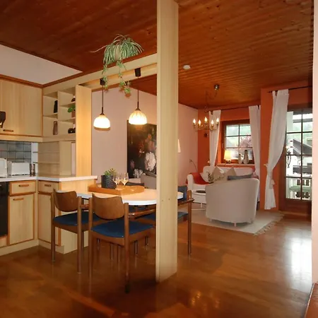 *appartement Elfie* Kärntner Seen